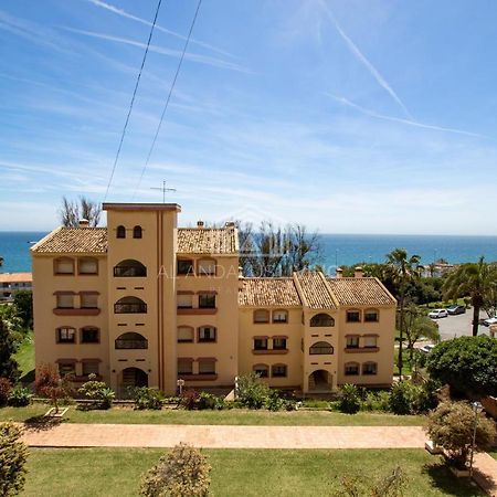 Panoramic Sea Views And Direct Access To The Beach From The Community In Torrenueva Apartment Malaga Exterior photo