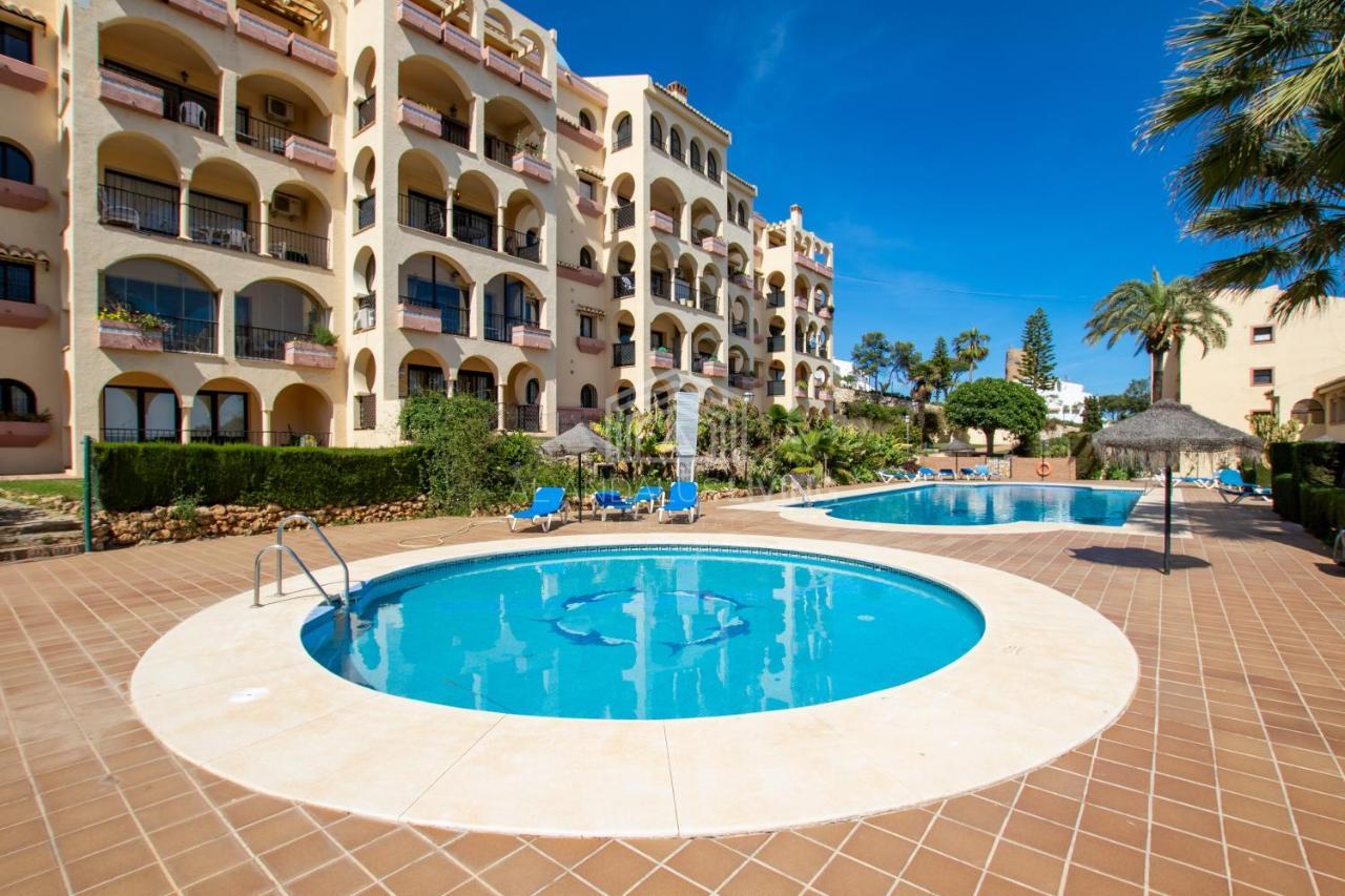 Panoramic Sea Views And Direct Access To The Beach From The Community In Torrenueva Apartment Malaga Exterior photo
